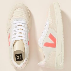 Veja V-10 Trainer Sneakers